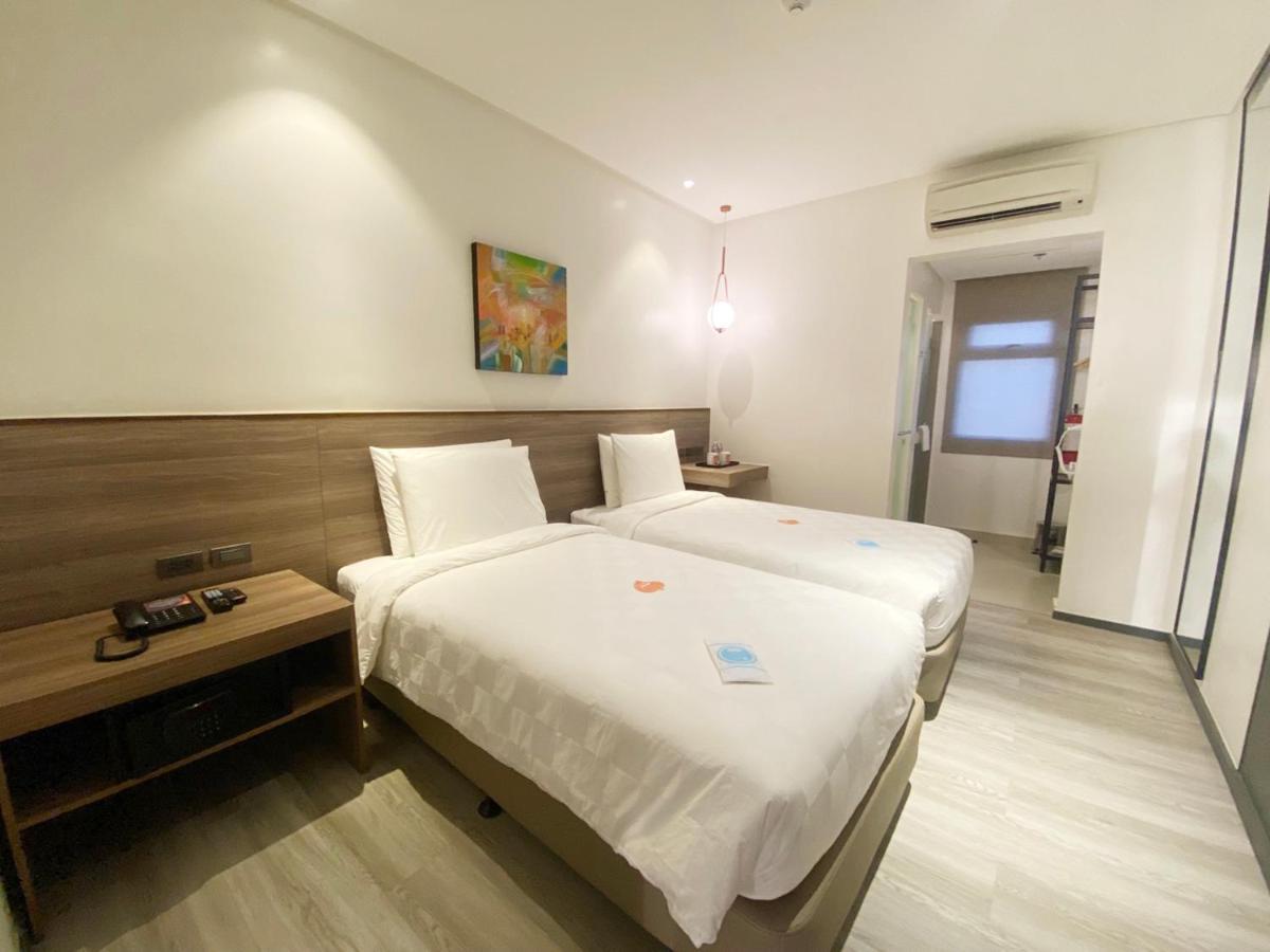 Go Hotels Plus Tuguegarao Zewnętrze zdjęcie